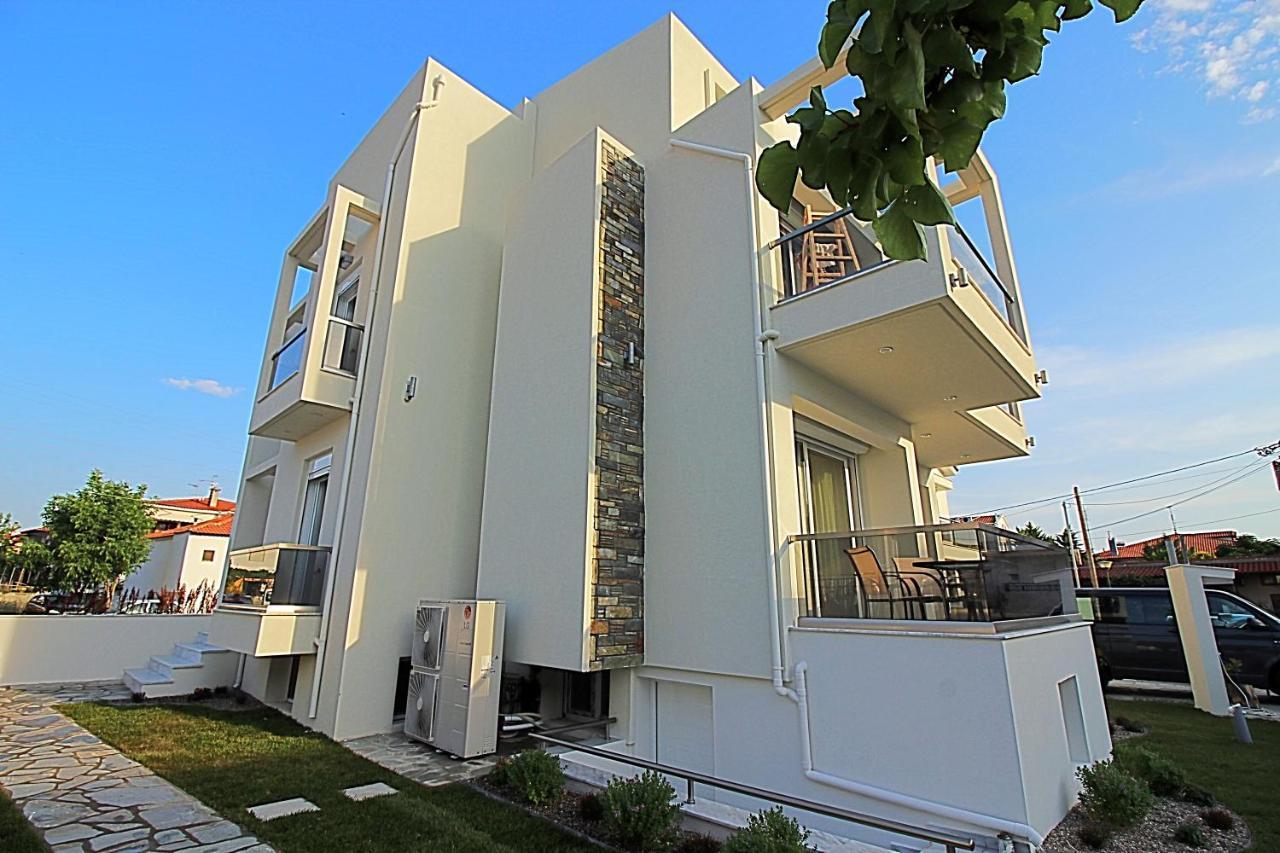 Sky Rays Luxury Apartments Nikiti  Exteriör bild