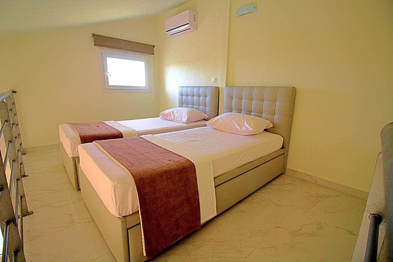 Sky Rays Luxury Apartments Nikiti  Exteriör bild